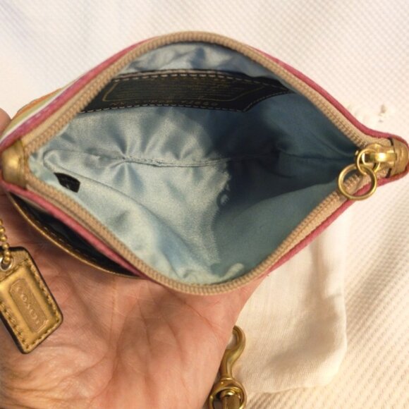 Coach Lim Ed Horizontal Stitch Legacy Stripe Pocket Wristlet in Brass/Multi, EUC - Picture 2 of 13